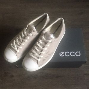 ECCO Shoes